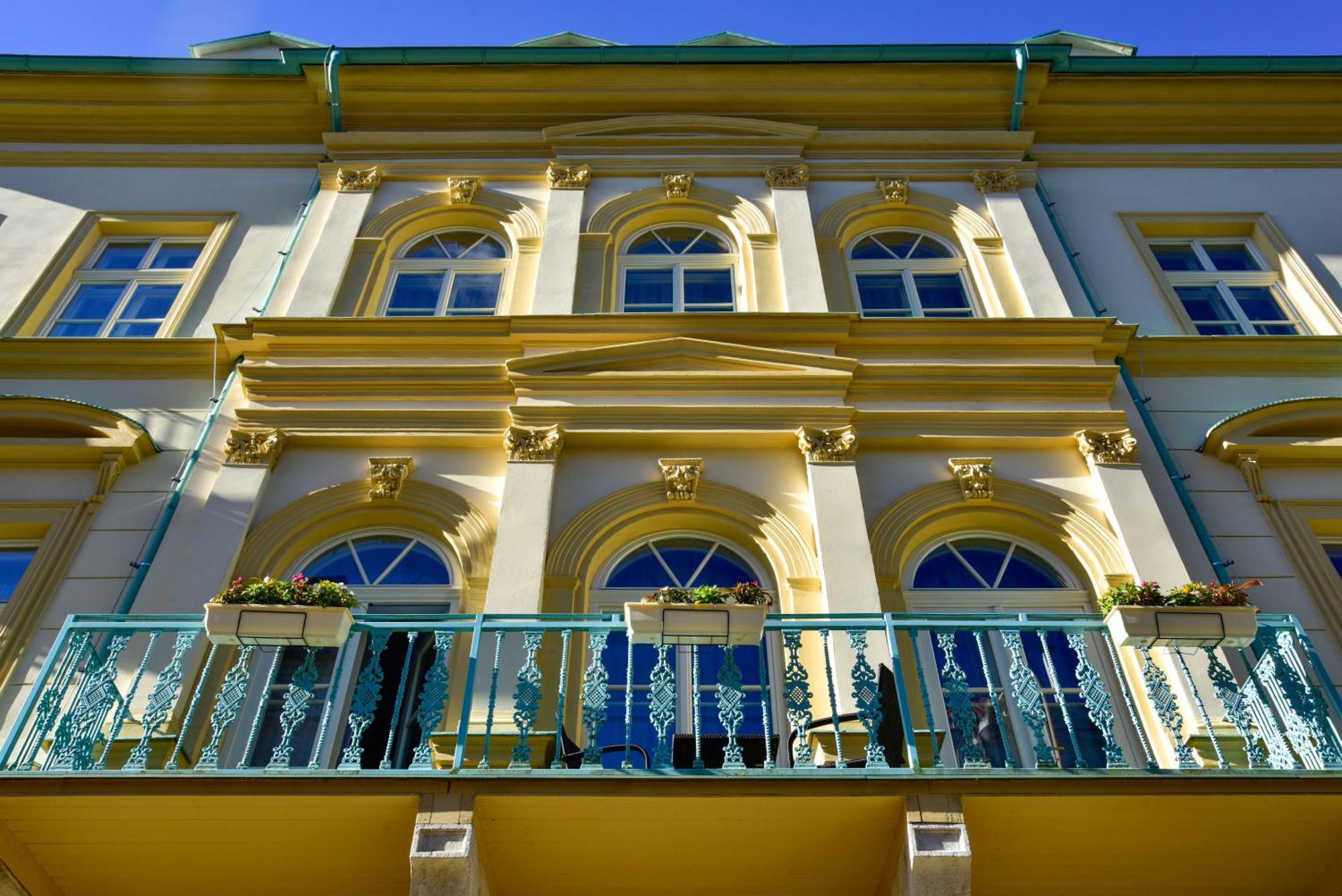 Residence Le Theatre Марианске-Лазне Экстерьер фото